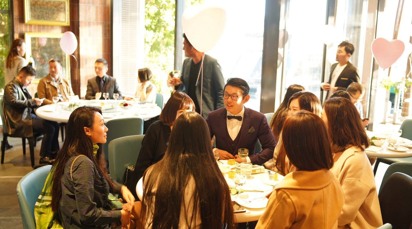 Successful, busy, small circle: why high achievers struggle to meet someone